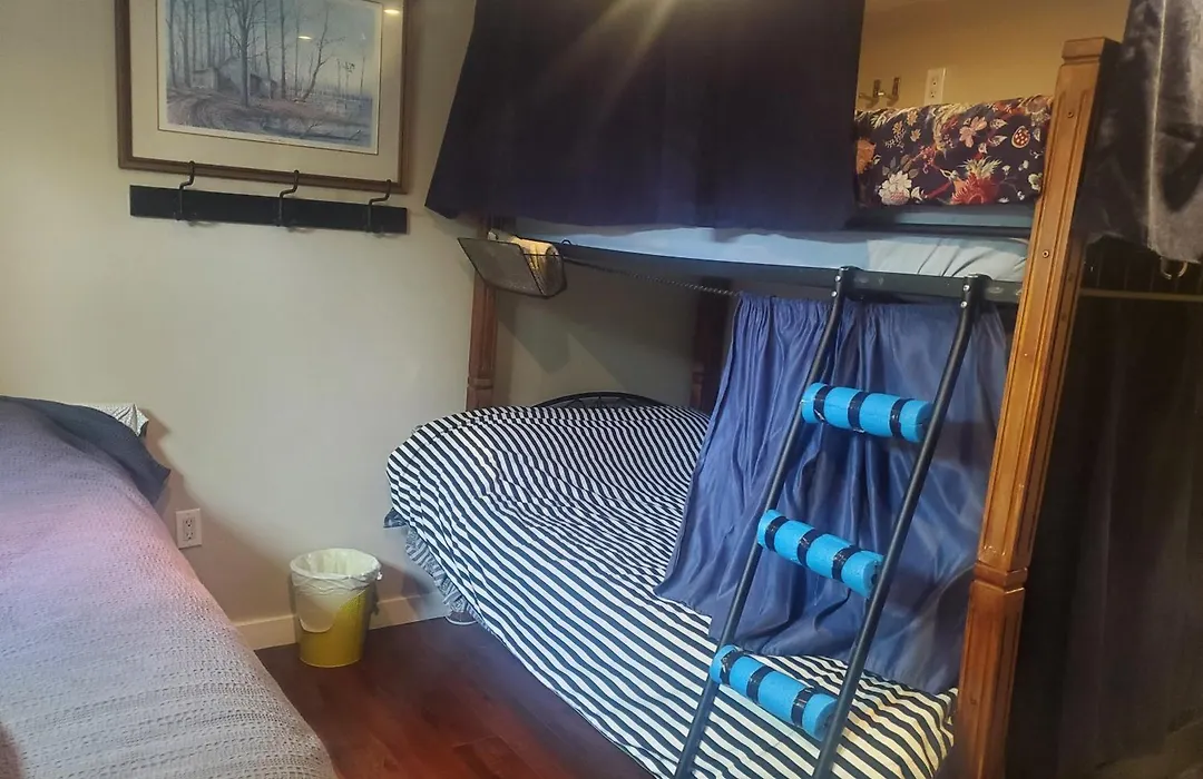 The Calgary Hub Hostel Style Home-1